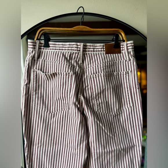 MADEWELL | High rise slim crop boyJean in Luca stripe | size 30 - Picture 8 of 8